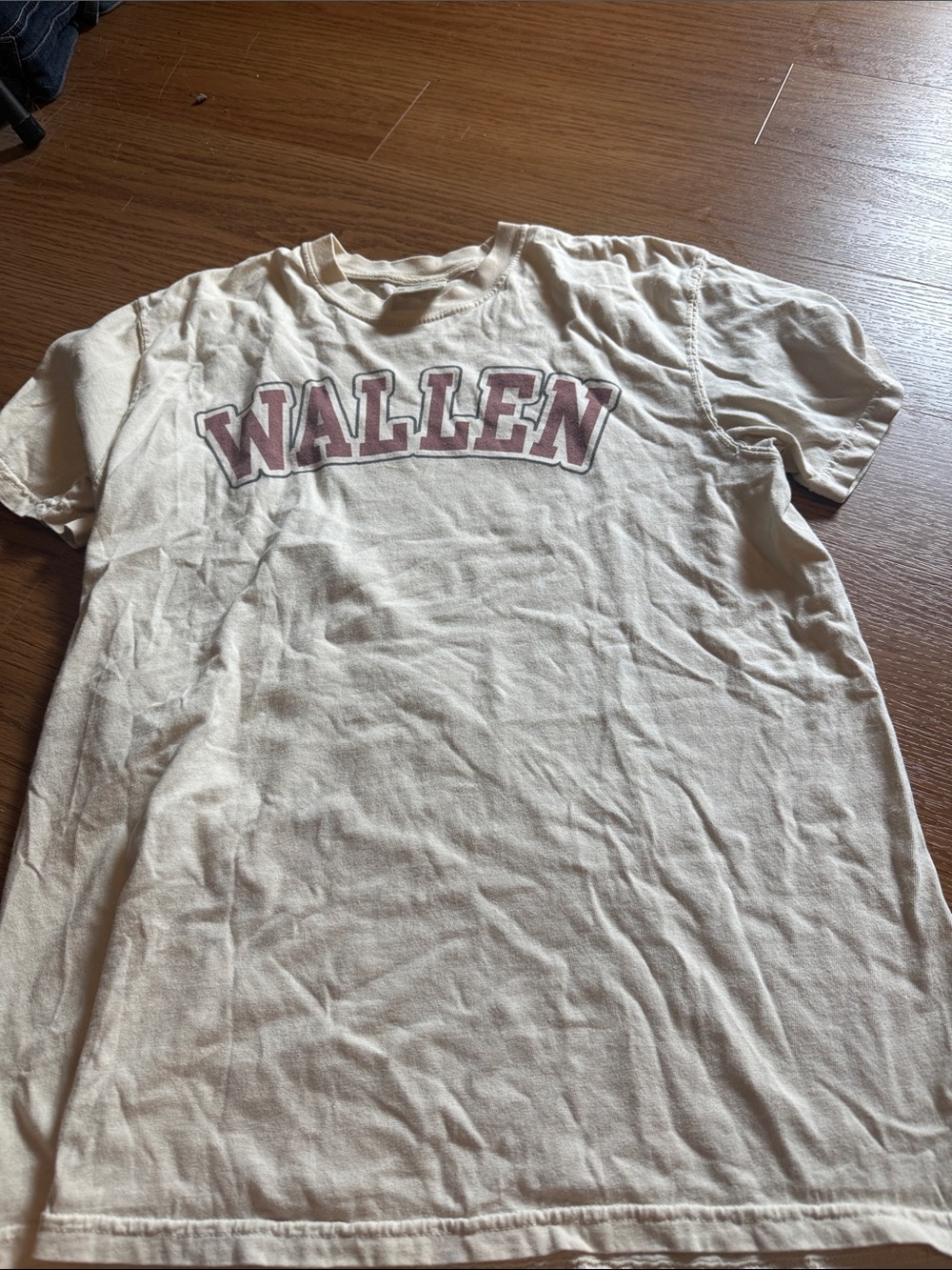 Comfort Colors Cream Tee with Pink WALLEN Logo